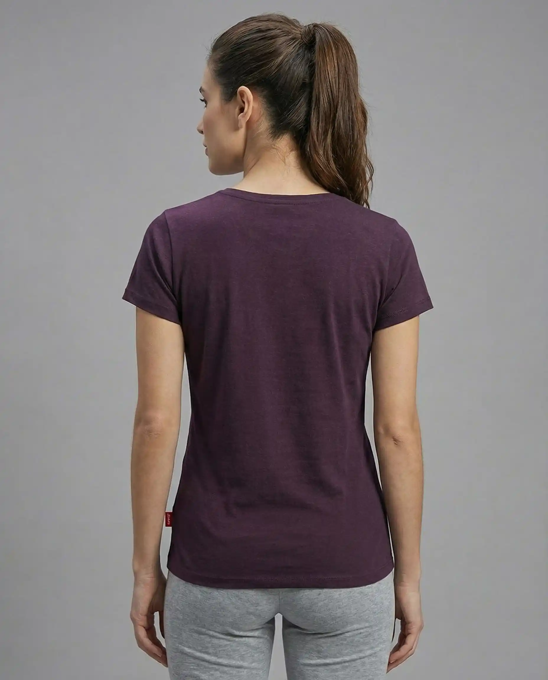 Claire V-neck t-shirt - Image 2